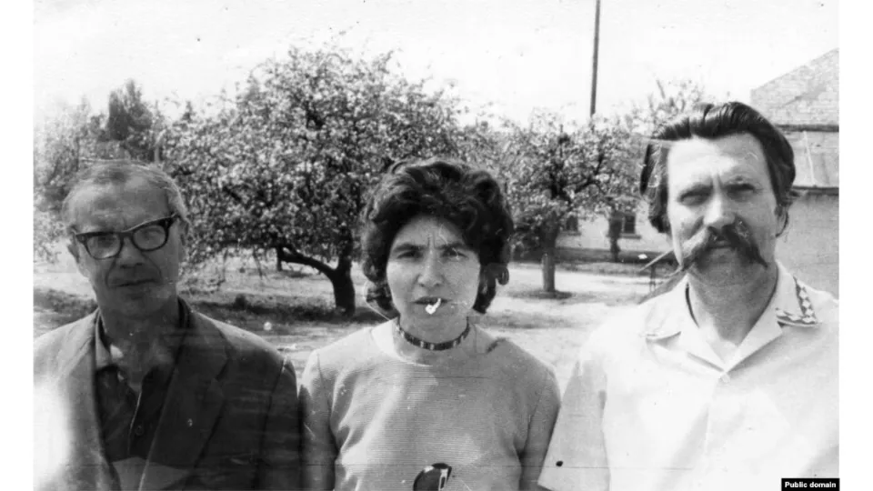 Надія Світлична з Іваном Кандибою та Левком Лук'яненком. Київ, 1976 рік