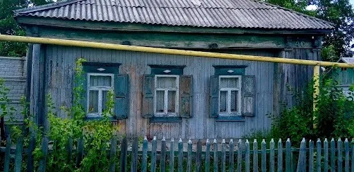 Старобільськ, Шульгінка, лиштва із ромбами.