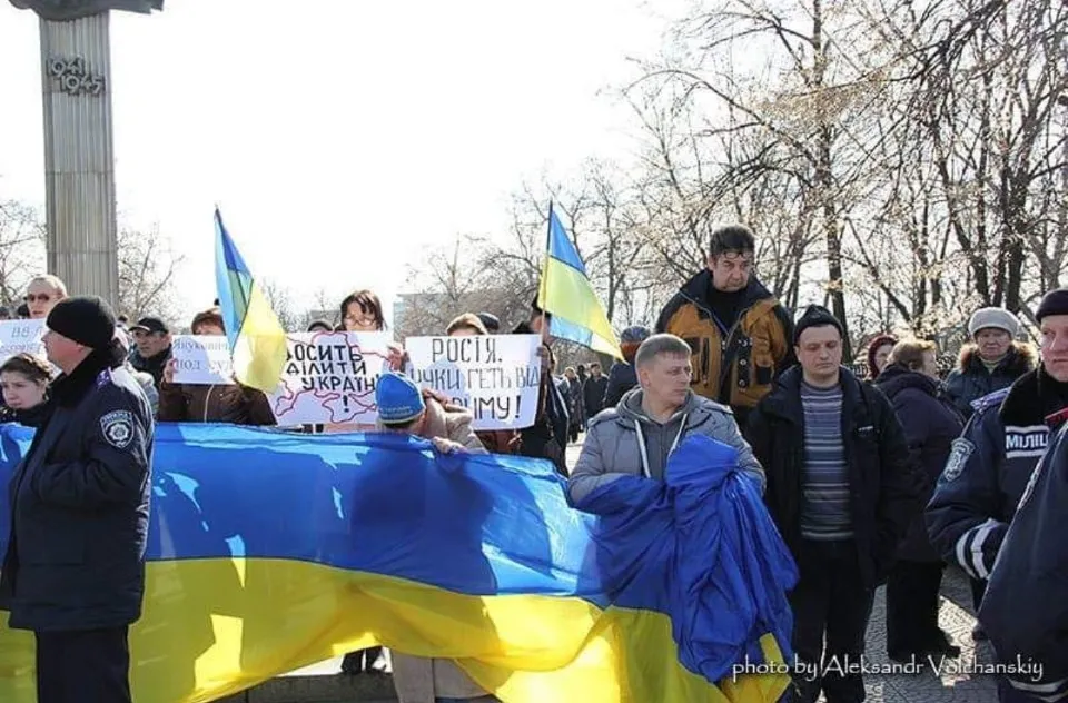 Євген Васильєв на Майдані у Луганську. 2014 рік. Фото: Олександр Волчанський