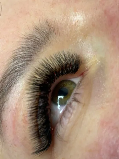 Нарощування вій, майстриня – Ксенія Проценко