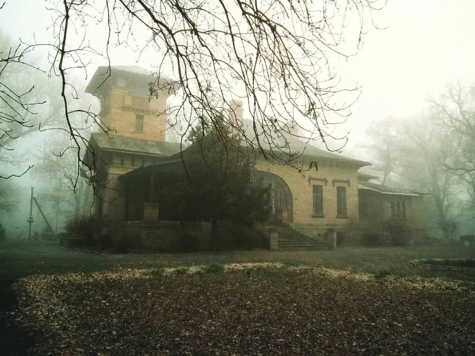 садиба Мсциховського