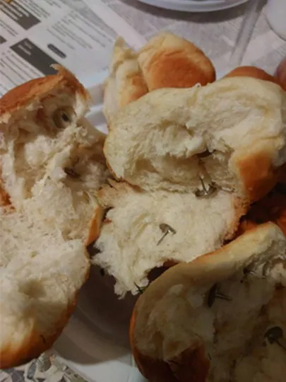 У Старобільську бабуся пригостила окупантів пиріжками з сюрпризом