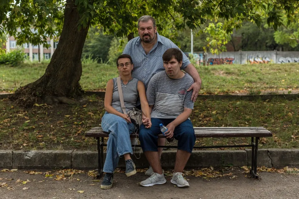 Анатолій Левченко, дружина Ганна та син Артем. Авторка фото: Оксана Парафенюк
