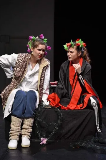 Фото з вистави театру “Terra Inkognita”, 7 квітня 2024 року