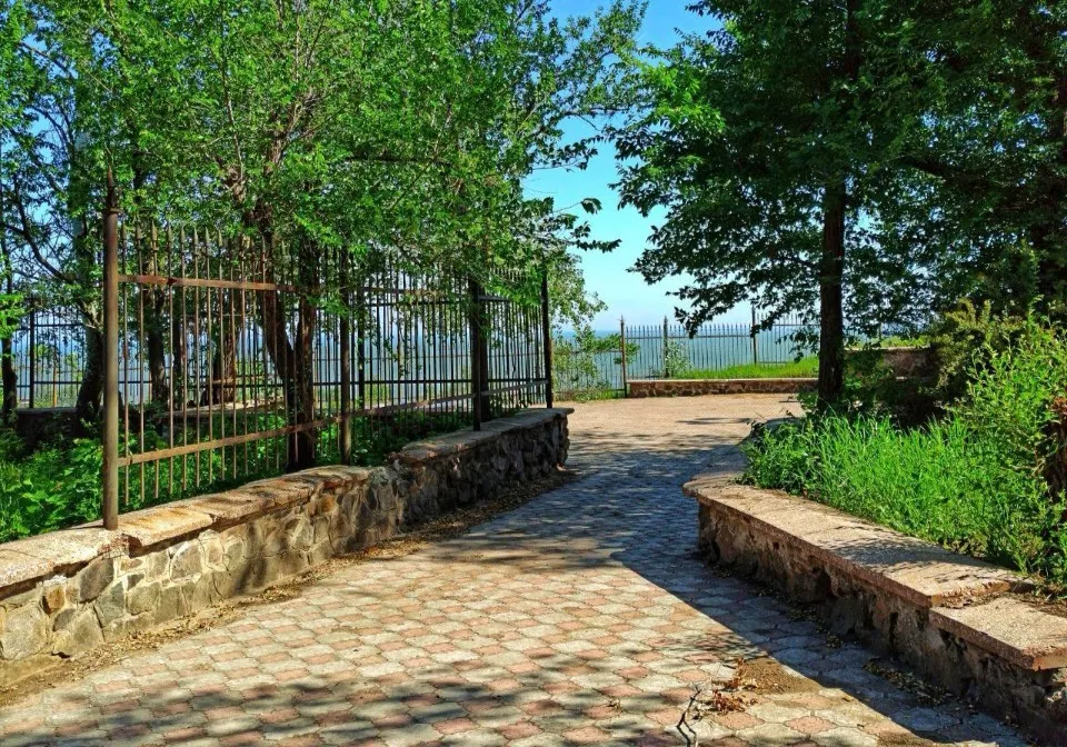 база відпочинку “Санаторій-профілакторій Здоров’я”