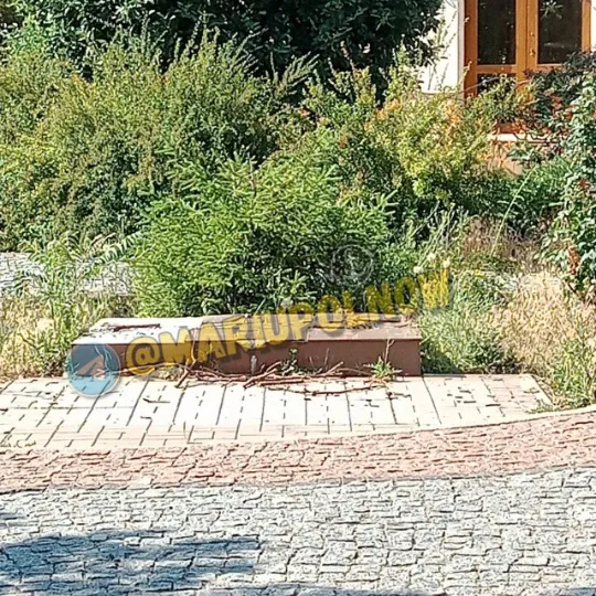 У Маріуполі окупанти знесли пам’ятник загиблим у мікрорайоні “Східний”