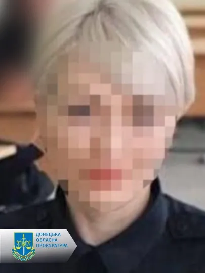 Перед судом постане експоліцейська з Маріуполя, яка співпрацює з окупантами