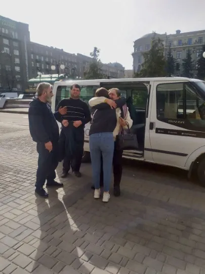 Організація Helping to Leave евакуює людей