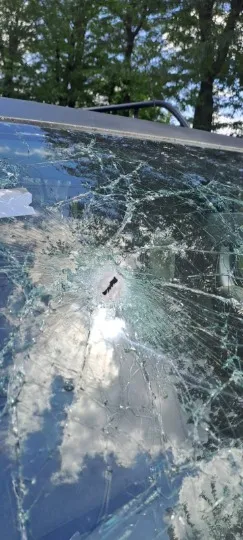 Під обстріл у Покровську потрапили 5 литовських волонтерів