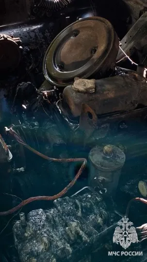 у тимчасово окупованому Луганську загорівся легковий автомобіль