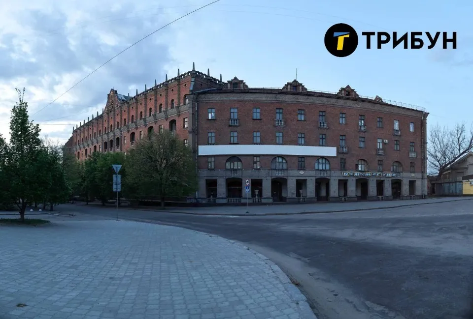 готель Україна в окупованому Луганську