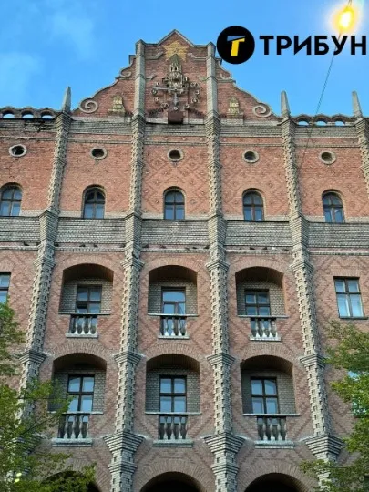 готель Україна в окупованому Луганську