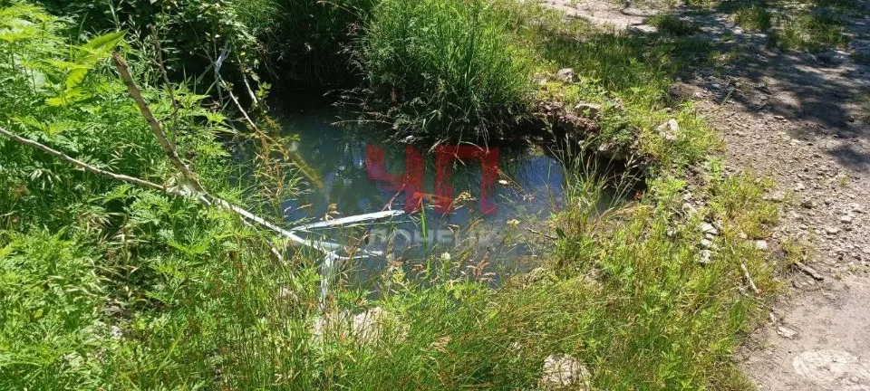 Донецьк тече питна вода по вулиці