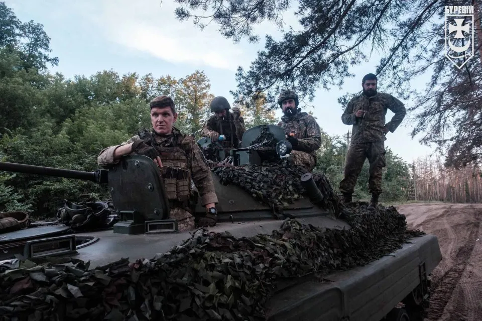 Бійці бригади Буревій
