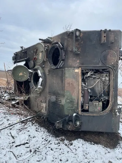 Розбитий танк