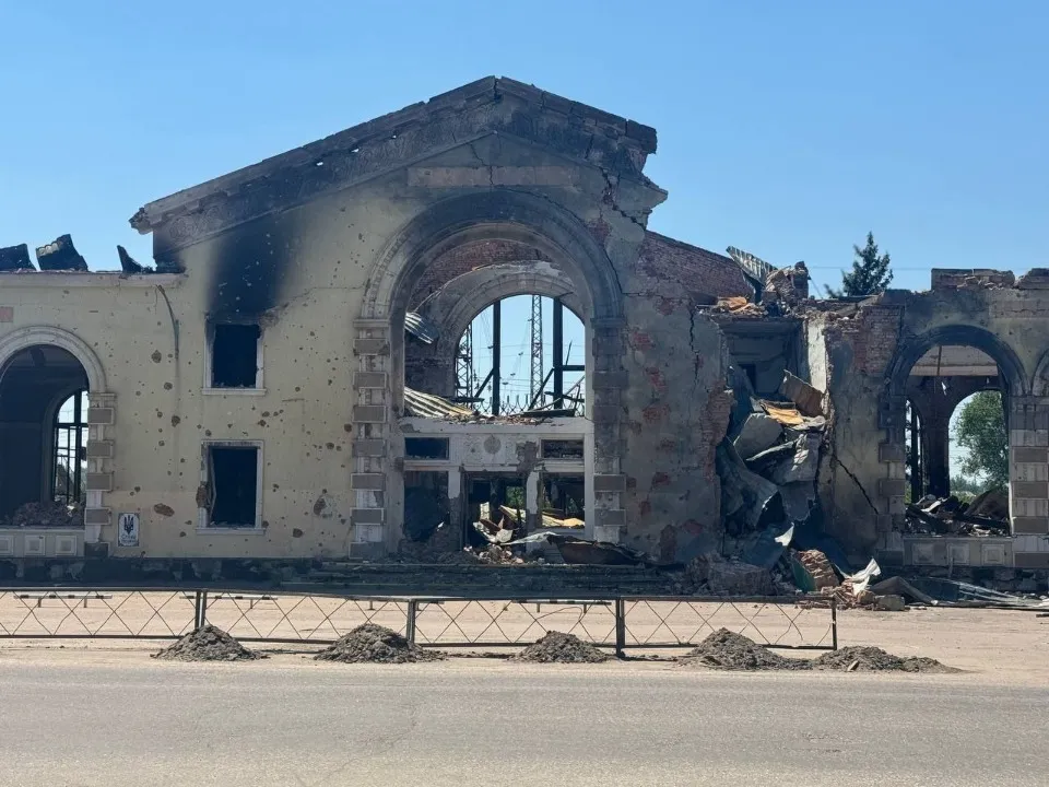 залізничний вокзал у Костянтинівці