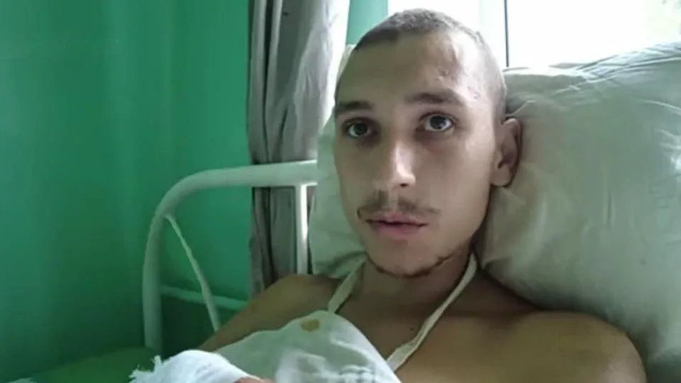 Олег Лобов, військовополонений