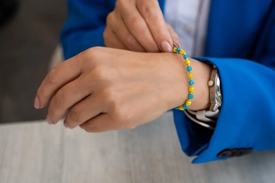 Срібні патріотичні прикраси