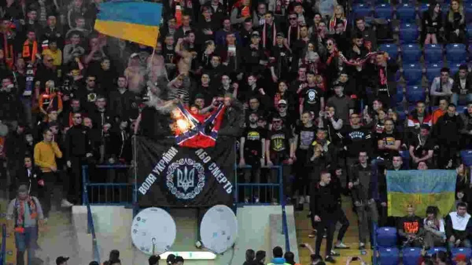 футбол