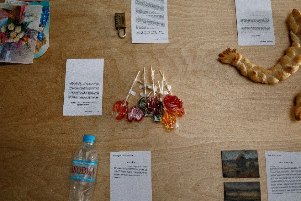 Частина експозиції виставки Ніхто. Ніде. Ніколи. Далебі! в Центрі сучасної культури в Дніпрі  Фото: