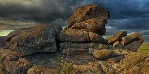 кам'яні могили маріуполь андрющенко