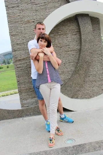 Катерина Сафонова з чоловіком у Донецьку