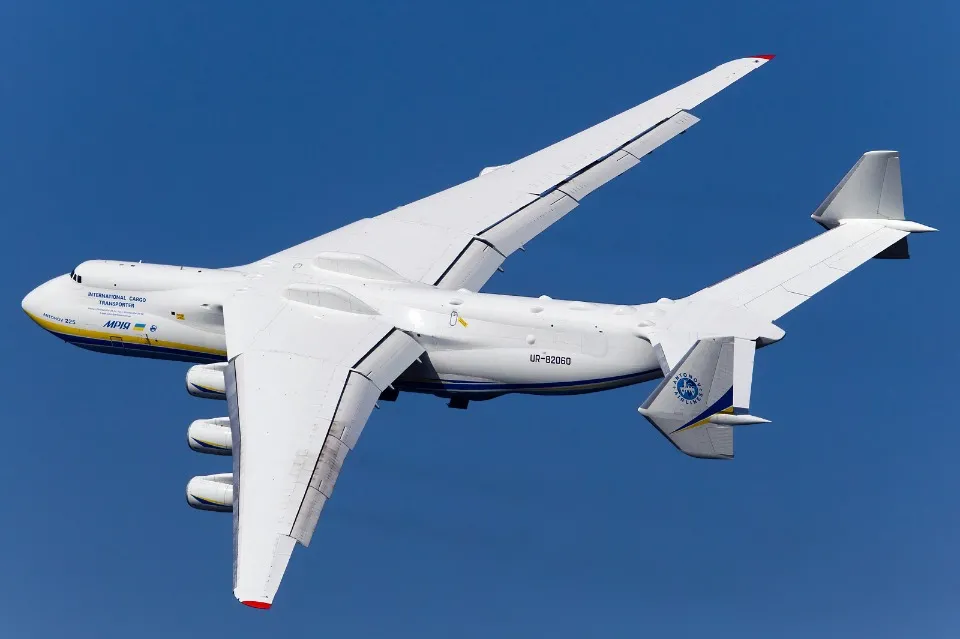 АН-225 Мрія