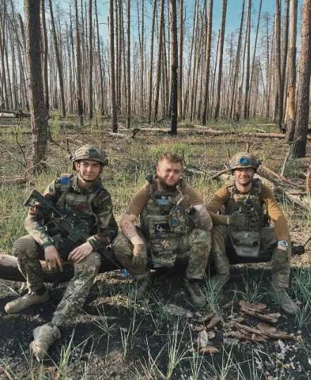Азовці Данило Тінь