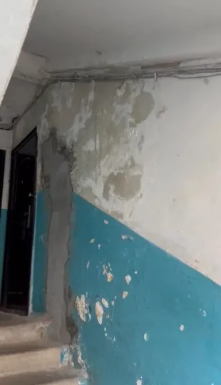 Стан будинків у Луганську