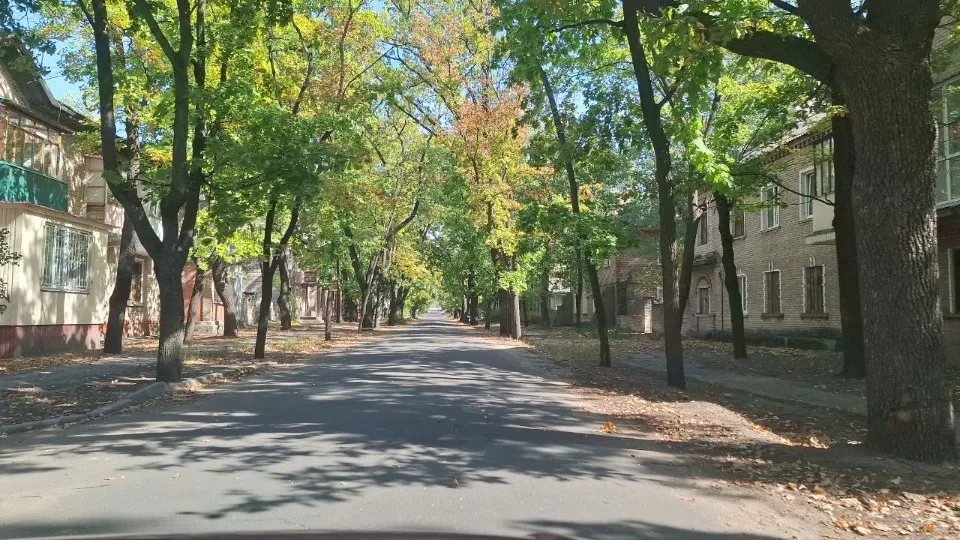 Сіверськодонецьк (Сєвєродонецьк), вул. 8 березня, осінь 2024