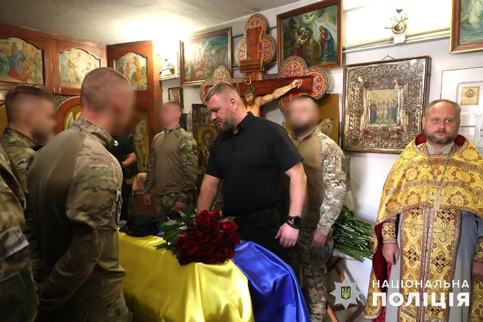 поховання 2 поліцейських-вибухотехніків на Донеччині