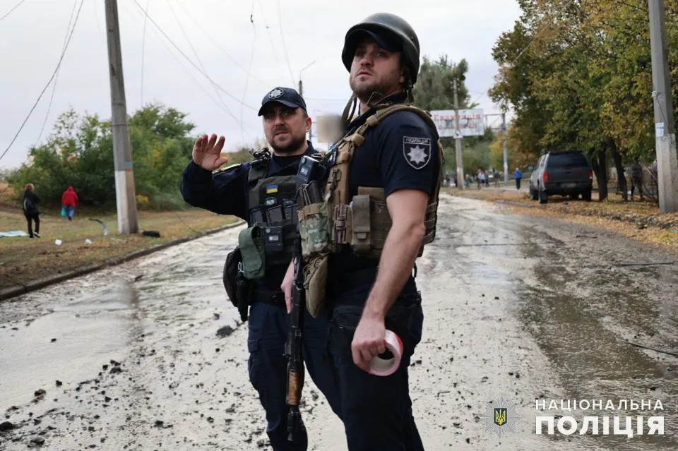 поліція правоохоронці Слов'янськ наслідок обстрілу дорога