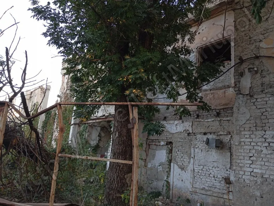 Маріуполь, Лівобережжя