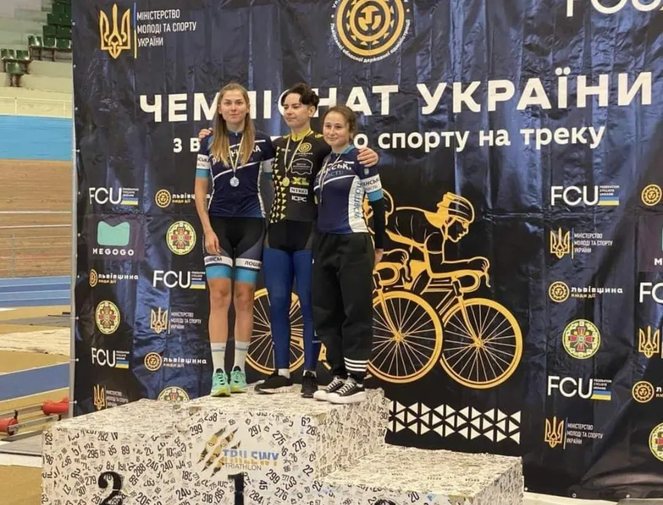 3 “золота” і 1 “бронза”: результати луганських спринтерок на чемпіонаті України