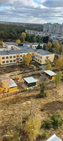 свіжі знімки з окупованого Сіверськодонецька, на яких можна побачити житлові будинки в нових районах