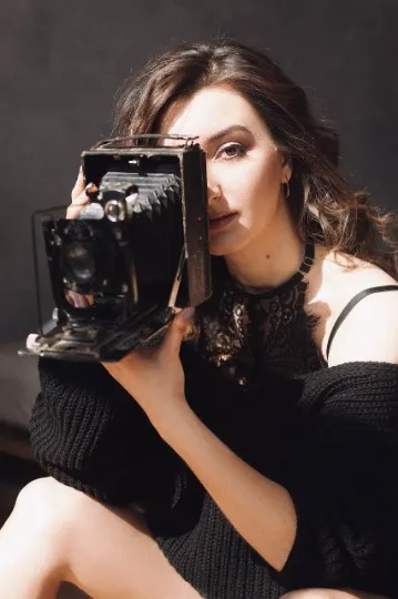 Фотографиня Аліна Агєєва. Фото з архіву