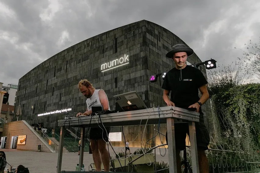 Музикант з Луганська Антон Лапов на дискусії кураторами SEE:UA та Office Ukraine в Австрії