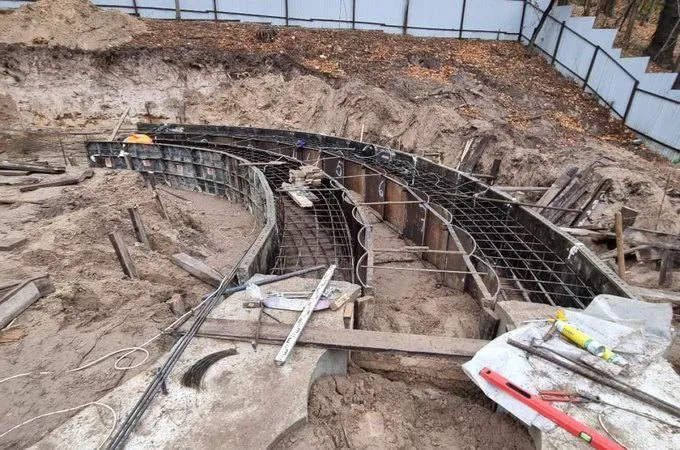 будівництво метро на виноградар