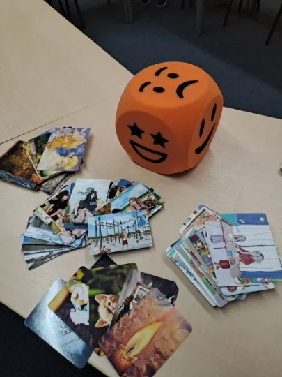 Фото з курсів психологічної підтримки дітей