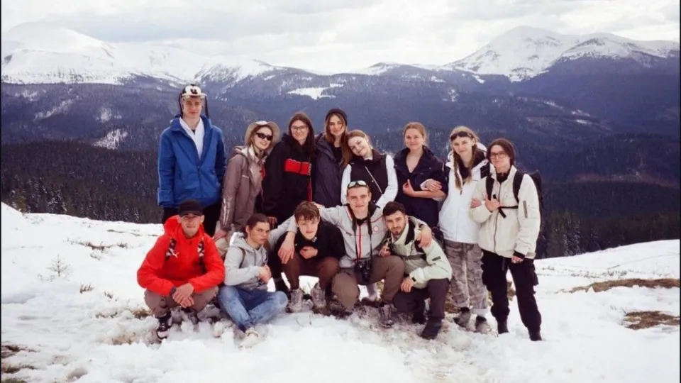 Гуляю горами, ніби по місту”: історія Тетяни із Сіверськодонецька, яка у 17 років почала водити люд