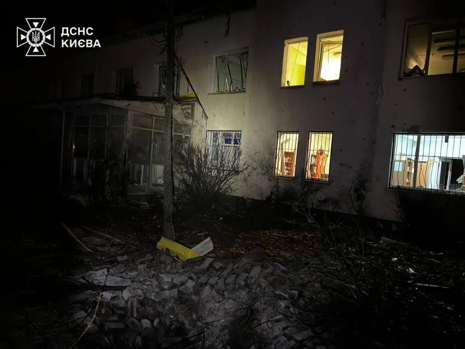 Наслідки влучання дрону в Києві 29 листопада 2024