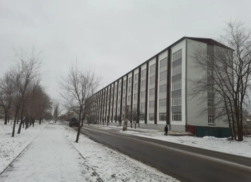 Центральний проспект в Сіверськодонецьку у грудні 2024 року: