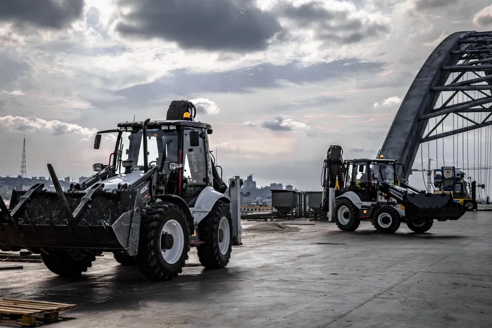 будівельна техніка Hidromek