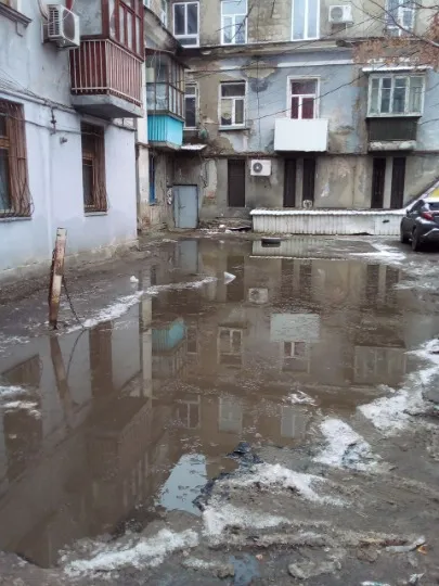 Луганськ, сміття на вулицях