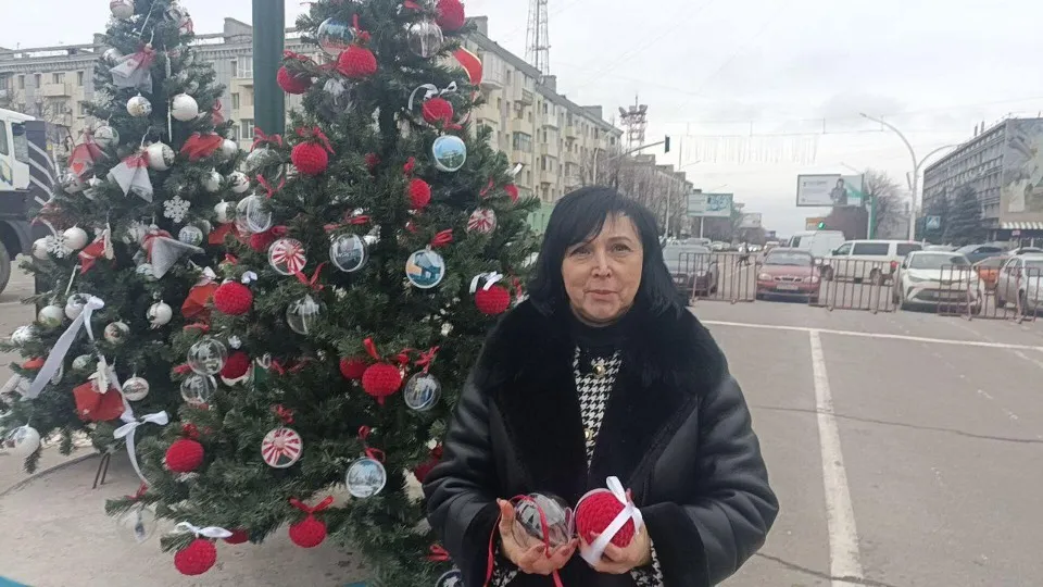 Ялинка. Красний Луч