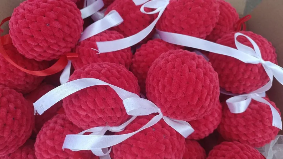 Ялинка. Красний Луч