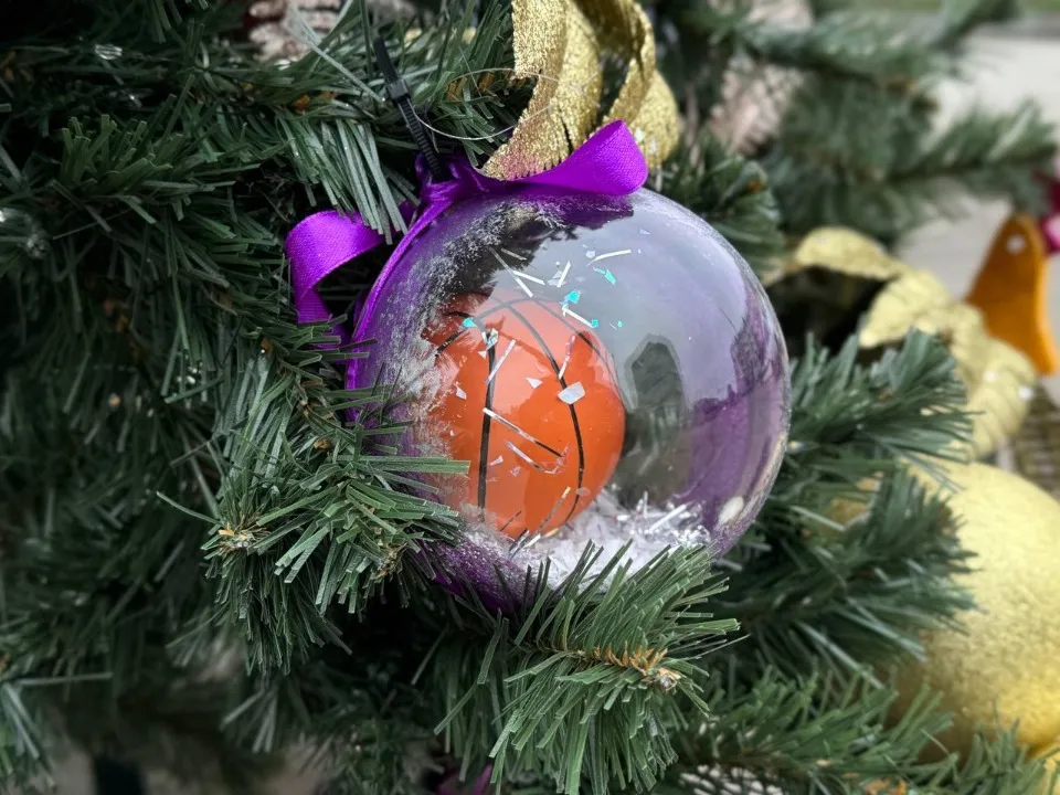 Ялинка. Первомайськ