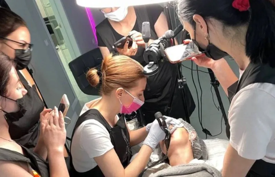 перманентний макіяж