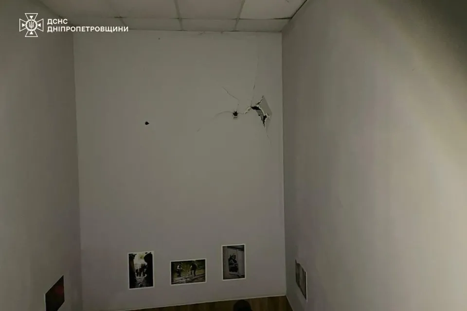 Нікополь —під вогнем росіян. Пошкоджено пожежну частину