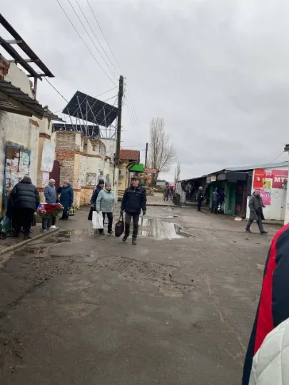 ринок в окупованому Рубіжному
